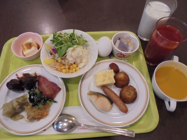 �u�b�t�F���̒��H�@���������M�ɐ���t��_���K�[�f���p���X