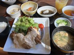 ݂傤̃[gCOeBAɕ{ւ̓eʐ^1