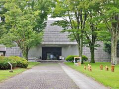 �܂������̈�錧�����j�قւ̓��e�ʐ^1