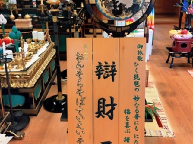 qT ZʕٍV ^_WH_ٍV@qT