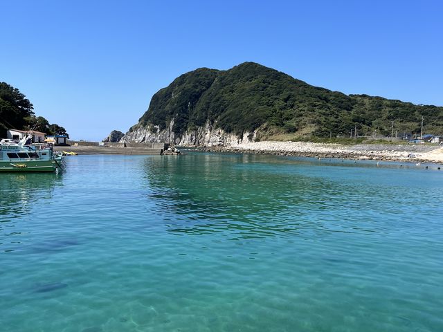 �����̉��C�Ȃ��i�F�ł��B
���̃L���C�ȊC����ʂɍL�����Ă��܂��B
�{���ɃL���C�ł����B_�����_�C�r���O�T�[�r�X�@Smiley Dive