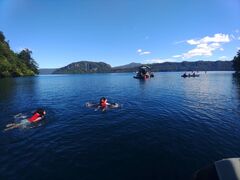 Lond212̐AEghAZ^[(X)ւ̓eʐ^1