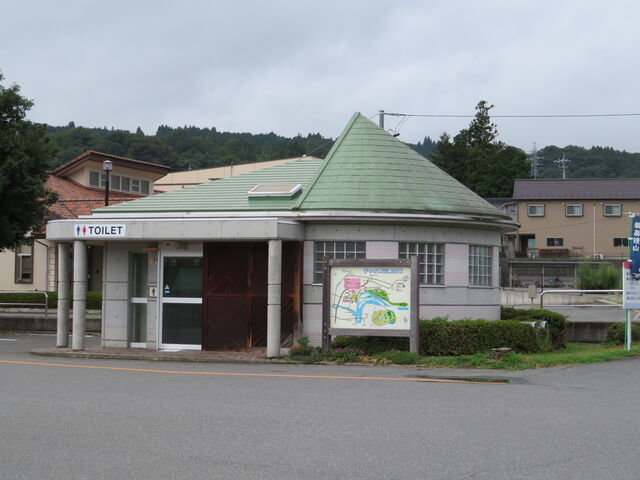 L̃`I񔭐MR[i[̓eʐ^2