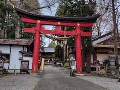 �}�C�N����̈ɍ��{���_�Ђւ̓��e�ʐ^1