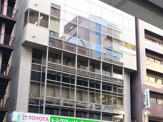 chicõg^reBT[rX@闢wOX̓eʐ^1