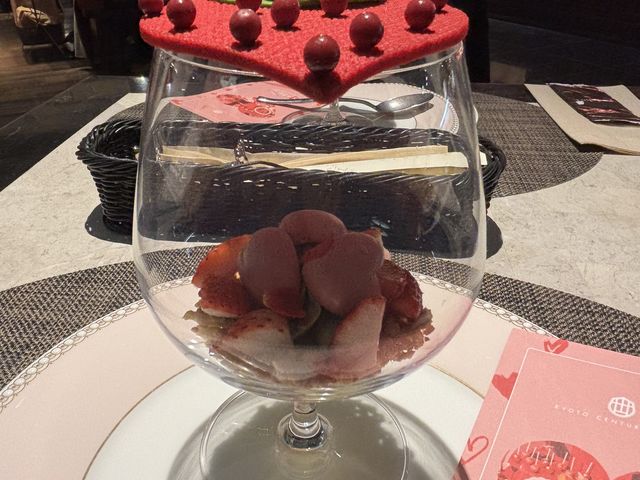 �E�F���J���X�C�[�c_���s�Z���`�����[�z�e���@�I�[���f�C�_�C�j���O�@���W���E