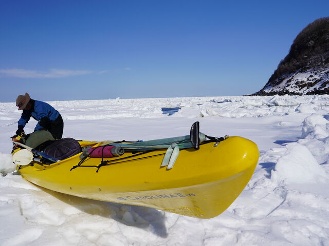 ���X�̏�ɃJ���b�N�����グ�ė��X�̏���y���߂܂��B_�m���A�E�g�h�A�K�C�h�Z���^�[