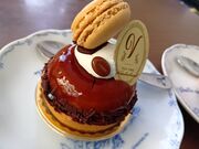 �g������̃p�e�B�X���[ ���G�E�~�����̓��e�ʐ^2