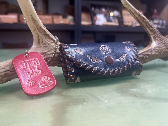 �l�C�r�[�ƃu���E���̑g�ݍ��킹�̓V�b�N�ŃI�V����_�r�������@�k�������������@�v��