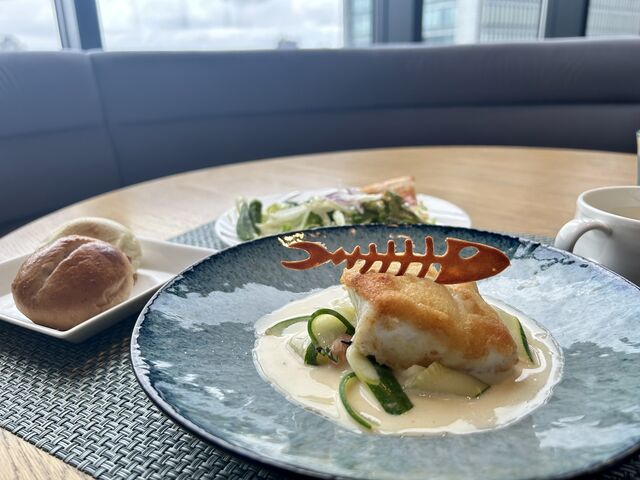 �s�X�Y�L�̃O���`�l ���B�G�m���[�Y ���C�������̃��F�����b�g�\�[�X�t_���G�N�Z���z�e�����}