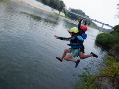 ZoE1986SUNBRINGERւ̓eʐ^1