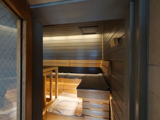 TEi̓RpNgłƂĂ߂₷łBCVRB
Xŉx𒲐ł܂B__CeX ̏h ̗