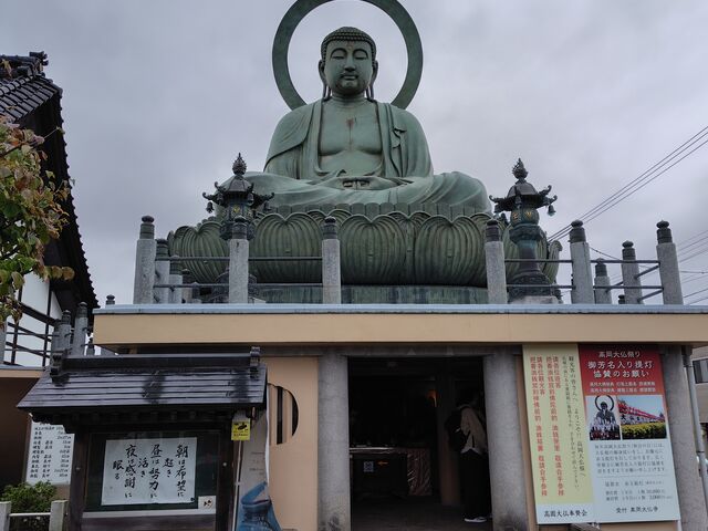 �啧�̉��ɎQ�q���鏊������A�M�������[�̂悤�ɂȂ��Ă��܂��B_�����啧