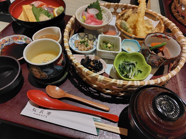 �Ӗ�����̊C�N�������܂��I_�}�[�X�K�[�f���z�e�������@�C�N�������������{�X