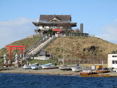 �}��������̕����_�Ђւ̓��e�ʐ^1