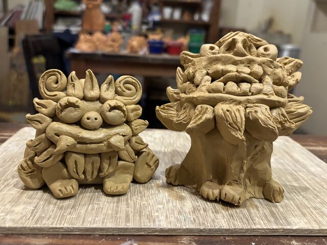 ���E�Ɉ�����̃V�[�T�[���I_�����鉮