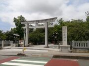 �l���̑��Ղ���̒��嚠��{�Z�g�_�Ђ̓��e�ʐ^1