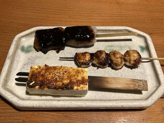 ���`���X