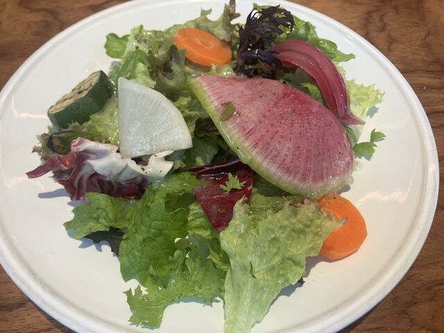 �G�߂̍ʂ�T���__Graphic Grill & Bar