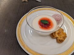 �����z�e�����o���g�����̎ʐ^2