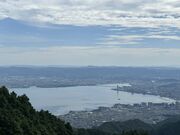 �s���N�̔L����̃K�[�f���~���[�W�A����b�̓��e�ʐ^1