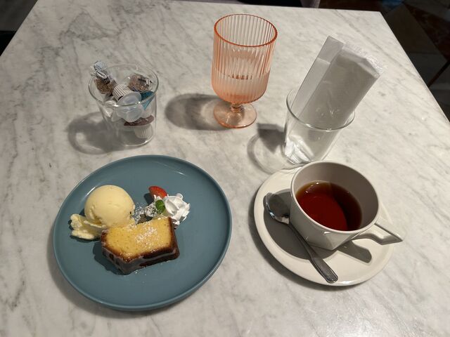 �������P�[�L��������������_�X���b�V���J�t�F�A���h�o�[ ���(slash cafe & bar ���)