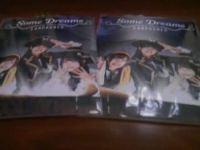 �T���v������̃��h�o�V�}���`���f�B�AAkiba�̓��e�ʐ^6