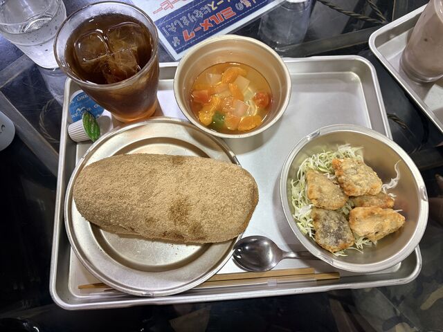 ��[�݂񂳂�̖L�㍂�c�u���a�̒��v�̓��e�ʐ^1