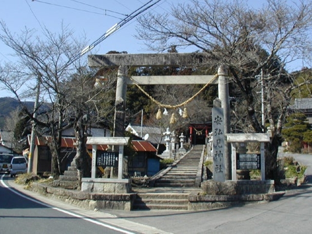 ���O���_�Ђ̎ʐ^1