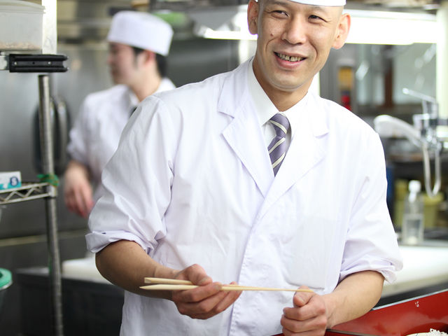 �����َ����̗�������Q���̃p�p��_�z�e�����̖{