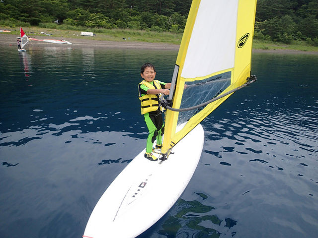 �Z�u���V�[�Y�@�E�C���h�T�[�t�B���@�X�^���h�A�b�v�p�h���{�[�h�@�X�N�[��