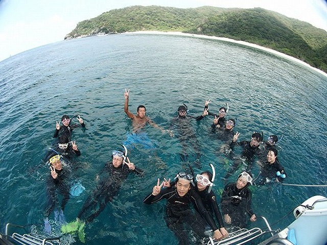 Marine�@Service�@FAMILLE