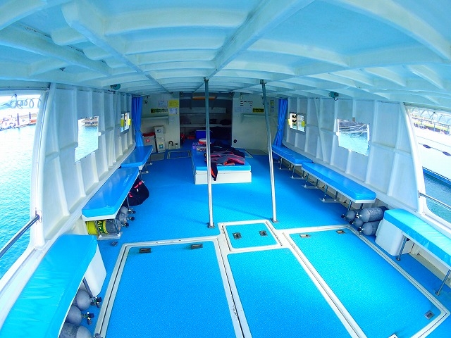 Marine�@Service�@FAMILLE