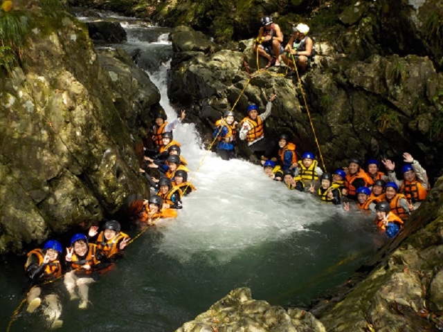 ���ܐ색�t�e�B���O���C���X�g���[��