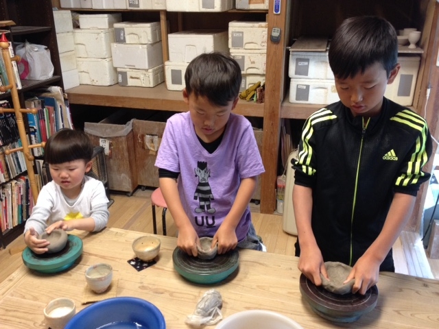 ������݂�