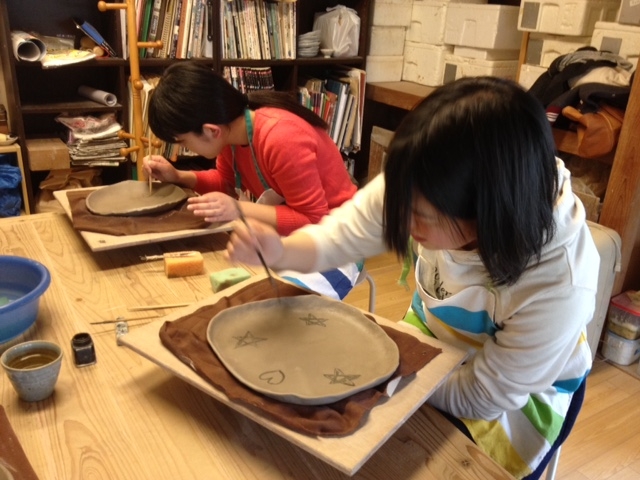 ������݂�