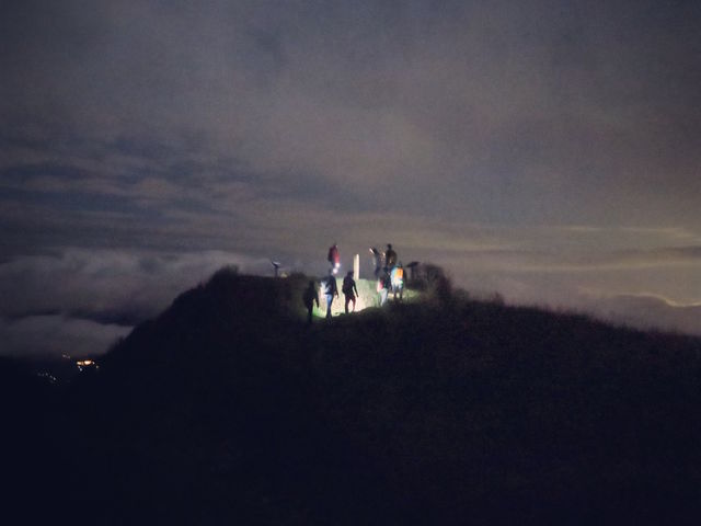 �G�X�q�x�R�������I_�A�E�g�h�A�N���u�숢�h�@knot