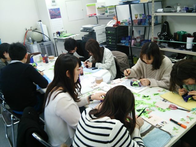 �K���X�H�|�T���h�u���X�g�{������