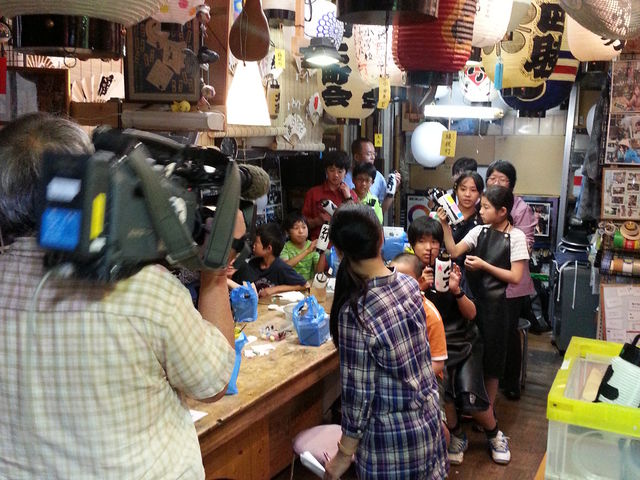 �}�X�R�~�ɂ��������グ�Ē����Ă��܂��B
�m�g�j�ʐM���Z�u����ޒ��̈�R�}_�A�g���G�n�Y��