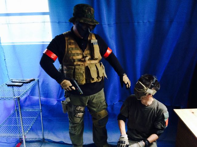 �T�o�C�o���@�t�B�[���h�@FOXTROT