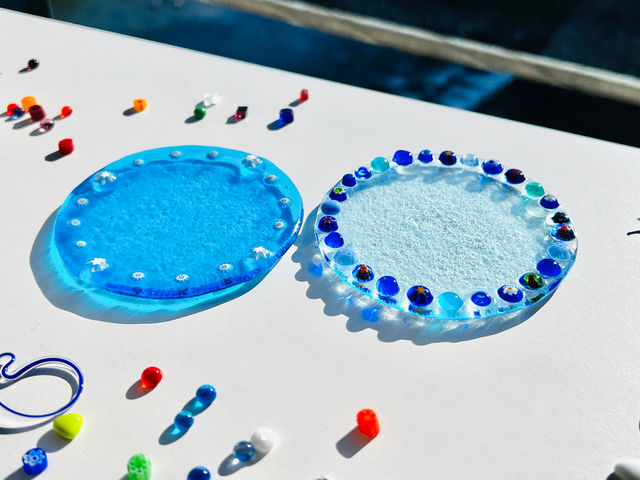 �K���X�A�[�g�̌��H�[�������{�w�O�H�[