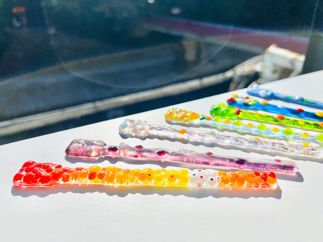 �K���X�A�[�g�̌��H�[�������{�w�O�H�[