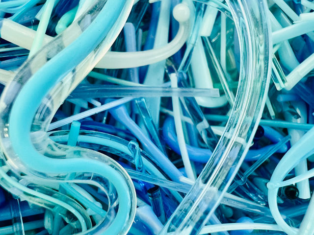 �K���X�A�[�g�̌��H�[�������{�w�O�H�[