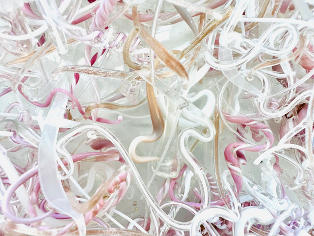 �K���X�A�[�g�̌��H�[�������{�w�O�H�[