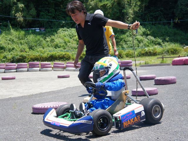 �����F�J�[�g�X�N�[��_����C���^�[�T�[�L�b�g