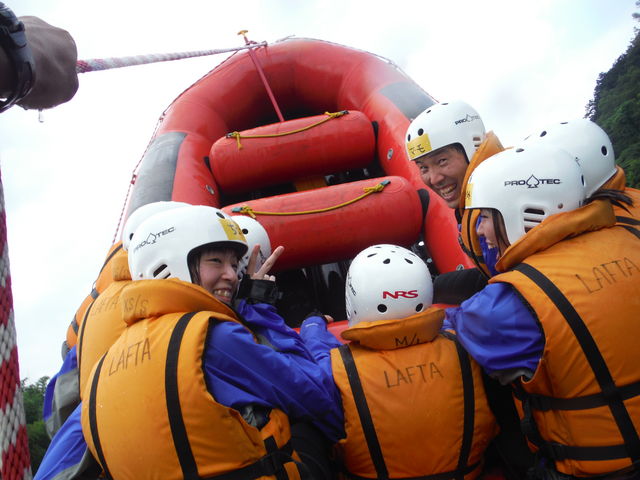 ���t�e�B���O�{�[�g���g���ėV�ڂ��I�I_������Ѓ��t�^