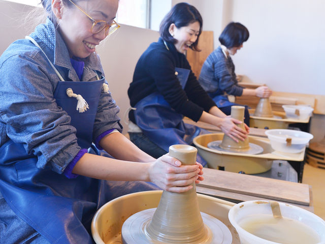 ���F�B��J�b�v���ł̂����p�������ł��B�ő�8���l�܂ł��\���ݒ����܂��B�F����Ń��C���C�y���݂Ȃ�����̂��ǂ��ł��ˁI_������H�[�@��y