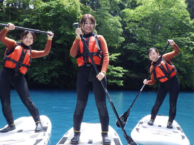 余裕のポーズ_グリーンディスカバリー 四万