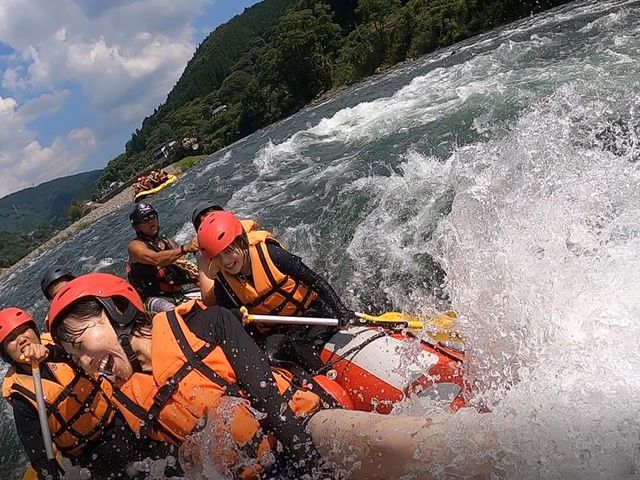 Gopro�Ŕ��͂���ʐ^�Ɠ�����B�e_�����색�t�e�B���O�@�n�b�s�[�T�v���C�Y