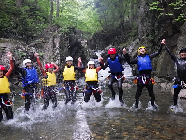 �t�B�[���h�A�[�X����